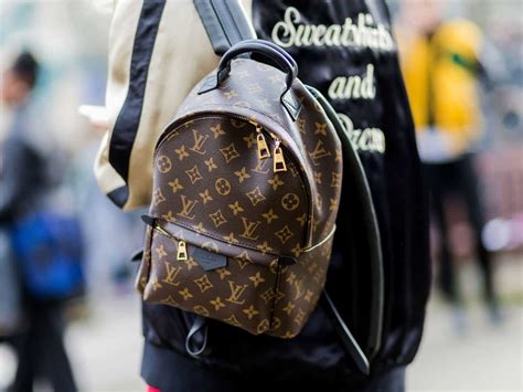 louis vuitton fake bagpack|Louis Vuitton bag scam.